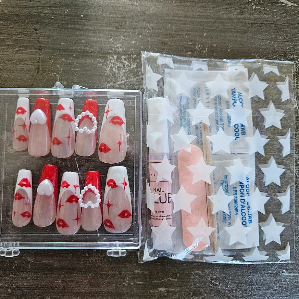 Set of Coffin-Shaped Red French Tip Acrylic Nails with a Kiss and Heart Design w